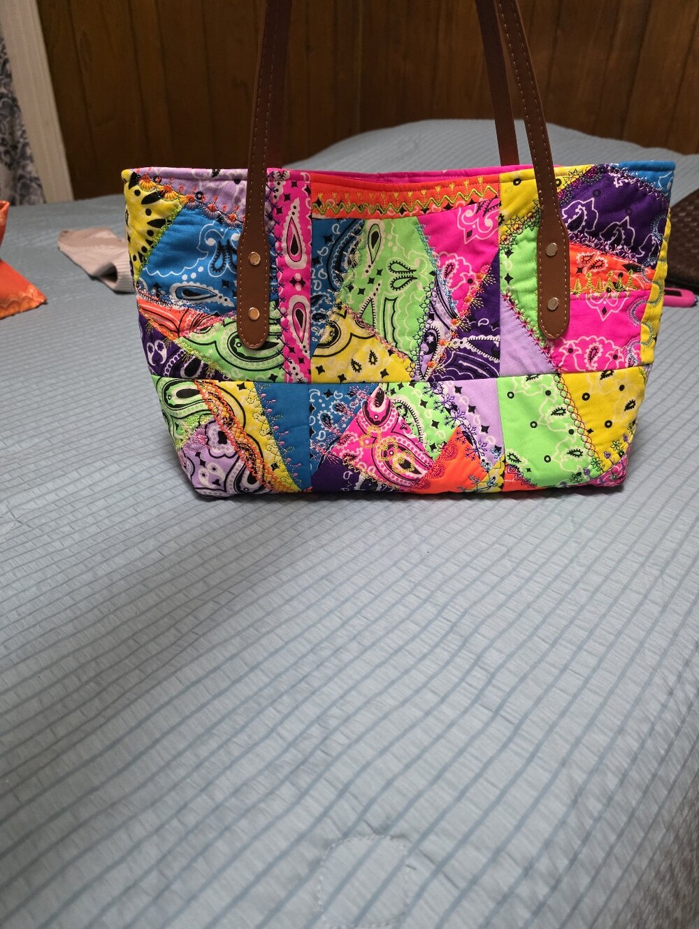 BRIGHT HAND MADE TOTE BAG